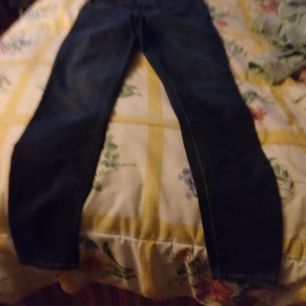 Levi's - Picture 3 of 4